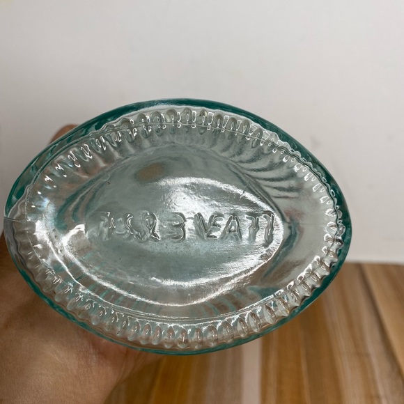 Pescenvino Vintage 13" Italian Glass Fish Shaped Antinori Wine Bottle Decanter - Picture 5 of 7